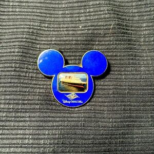 Disney Cruise Line Mickey Disney trading pin